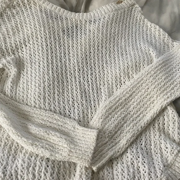 Hollister Sweater - Picture 2 of 3